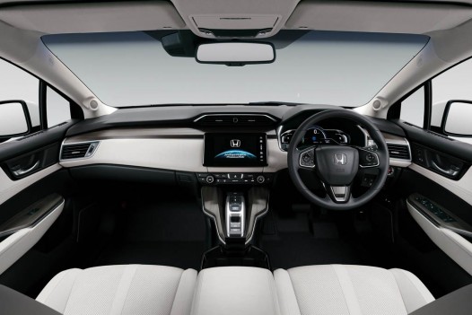 Honda CLARITY FUEL CELL interior