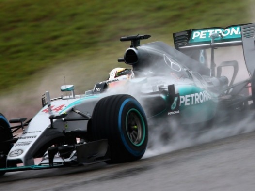 Lewis Hamilton rain