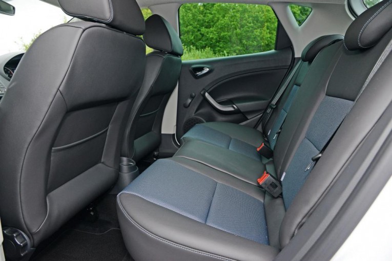 SEAT Ibiza 05