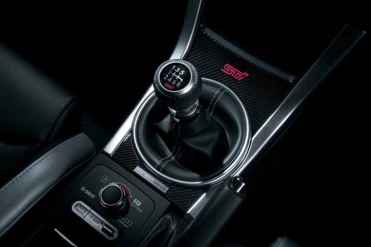 Subaru WRX STI S207 04