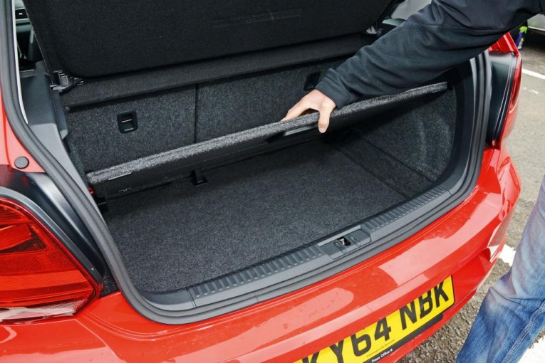 VW Polo 06