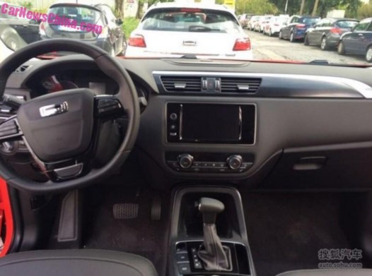 Qoros 5 SUV Interior Spy-Photo