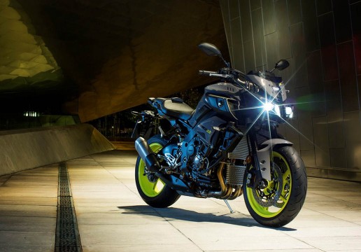 2016 Yamaha MT-10