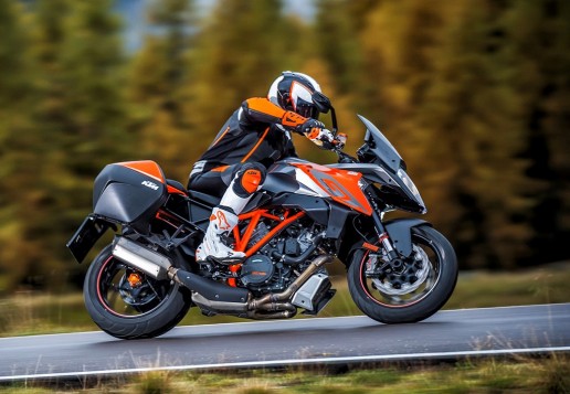 KTM 1290 Super Duke GT