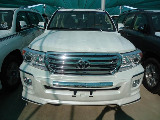  2014 Toyota Land-Cruiser GX-R