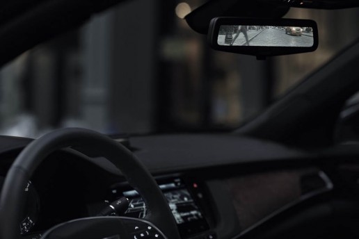 2016 Cadillac CT6 mirror