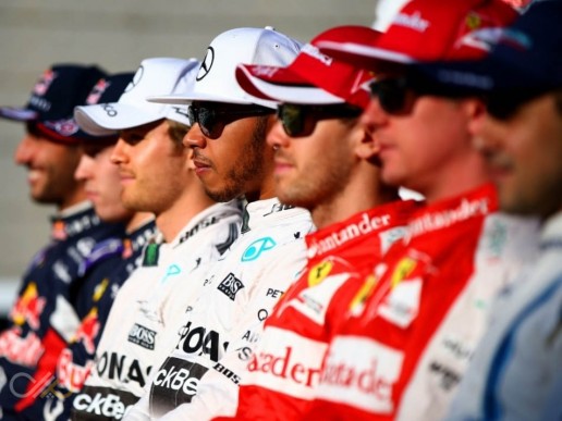 Lewis_Hamilton_and_Sebastian_Vettel_Abu_Dhabi