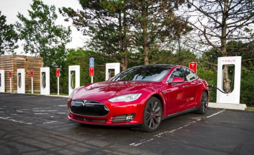 2015 Tesla Model-S P85D