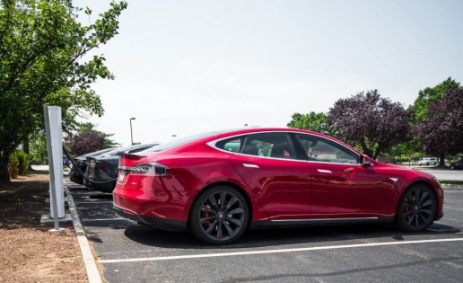 2015 Tesla Model-S P85D