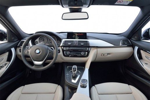 2016 BMW 340i sedan interior