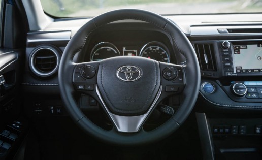 2016 Toyota RAV4 hybrid