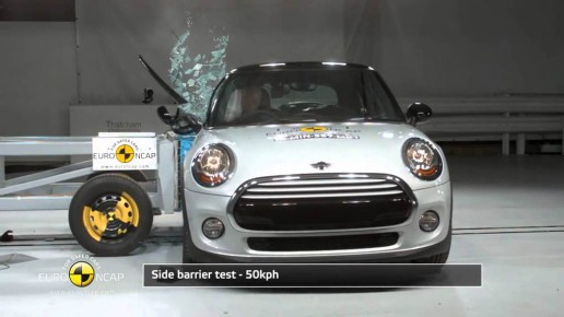 Mini Cooper 2014 crash test NHTSA