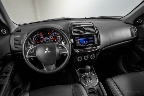 2015 Mitsubishi ASX Interior