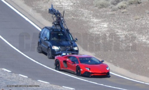 2016 Lamborghini Aventador SV spy-photo