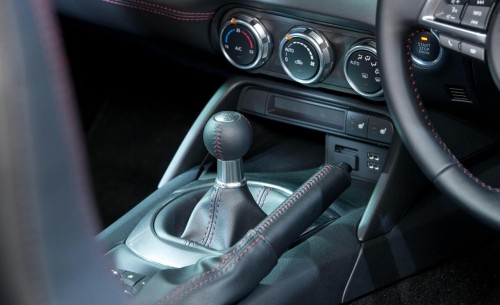 2016 Mazda MX-5 Miata Interior