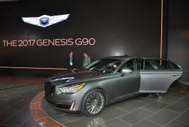 2017 Genesis G90 1