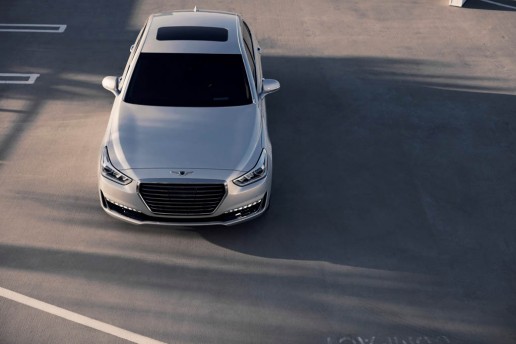 2017 Genesis G90