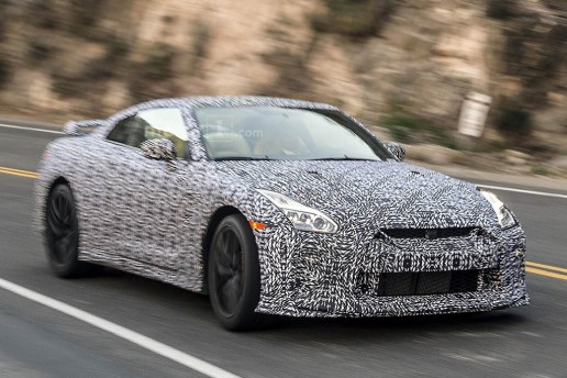 2017 Nissan GT-R spied