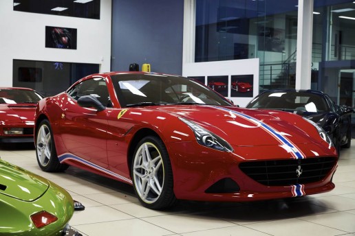 Ferrari California T Tailor Made treatment