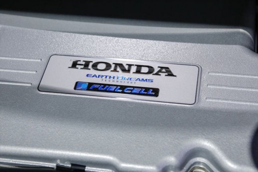 honda-clarity-fuel-cell-motor-cover