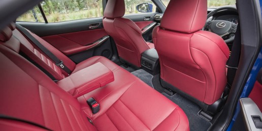 2015-luxury-sedan-comparison-mercedes-benz-jaguar-bmw-lexus-3