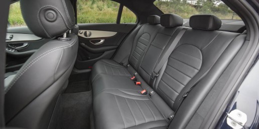 2015-luxury-sedan-comparison-mercedes-benz-jaguar-bmw-lexus-74