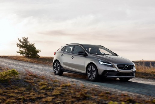 2017 Volvo V40