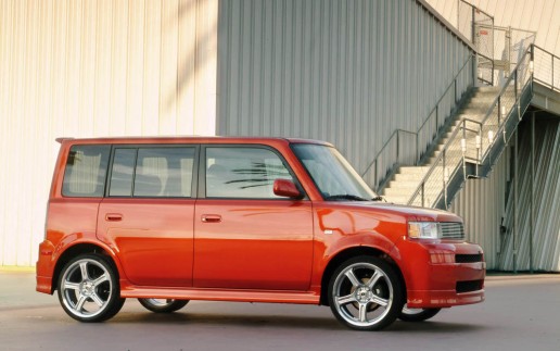 Scion xB 2004