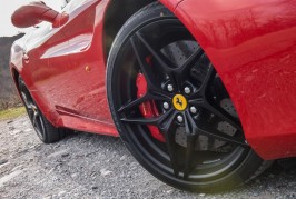 Ferrari Califoia T Handling Speciale