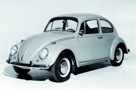 1965-Volkswagen-Beetle-front-three-quarter