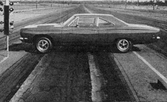1969-Plymouth-Road-Runner-426-Hemi