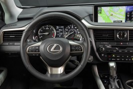2016-lexus-rx-350-02
