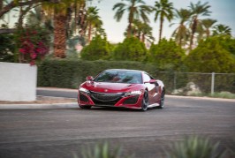 2017-Acura-NSX-front-end-in-motion-04