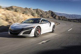 2017-Acura-NSX-front-three-quarter-in-motion-04