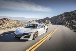 2017-Acura-NSX-front-three-quarter-in-motion-05