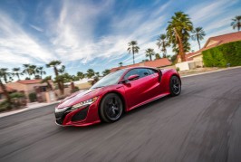 2017-Acura-NSX-front-three-quarter-in-motion-20