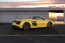 2017-Audi-R8-Spyder-27