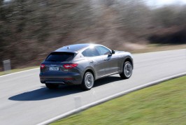 2017-Maserati-Levante-rear-three-quarter-in-motion-03