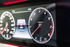 2017-Mercedes-Benz-E300-rpm-01
