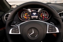2017-Mercedes-Benz-SL450-134