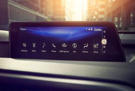 Lexus-RX-350-multimedia-display-04