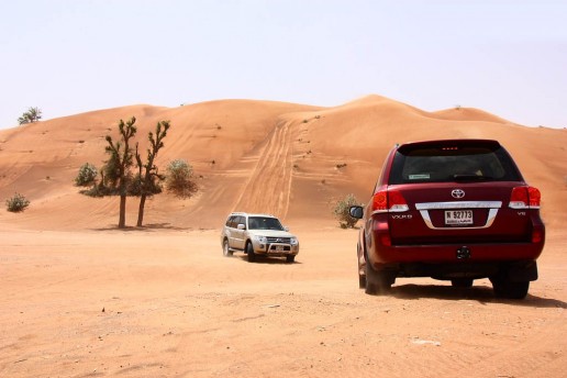 2012-Toyota-Land-Cruiser-4.6-VX-R-in-Dubai-10