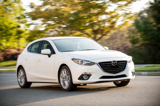 2014-Mazda3-S-GT-Hatchback-front-three-quarter-in-motion-12