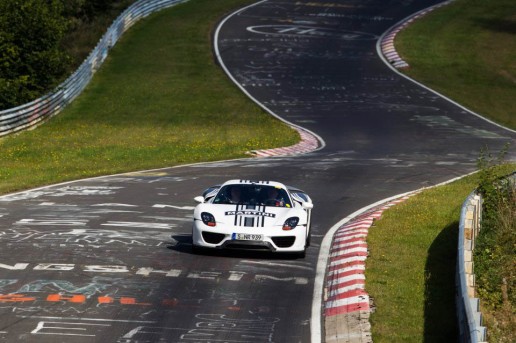 2014-porsche-918-spyder