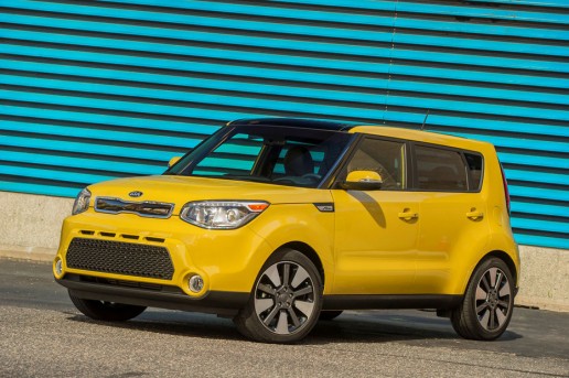 2015-Kia-Soul-front-three-quarter-071