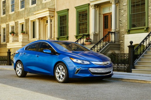 2016-Chevrolet-Volt-front-three-quarter1