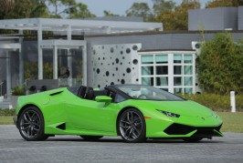 2016-Lamborghini-Huracan-Spyder-front-three-quarter-12