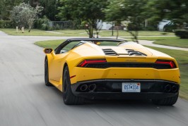 2016-Lamborghini-Huracan-Spyder-rear-end-3