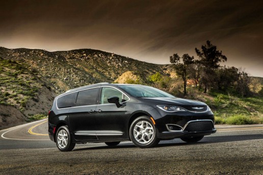 2017 Chrysler Pacifica Touring L Plus