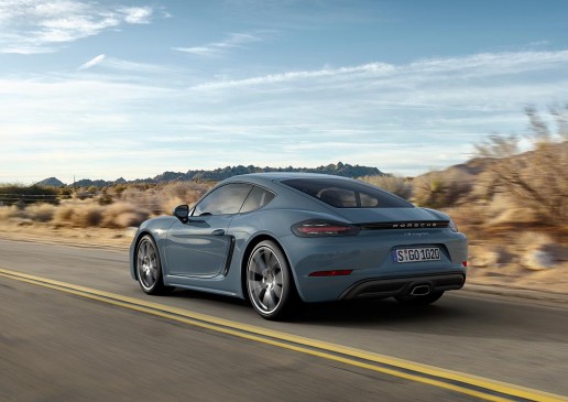 2017 Porsche 718 Cayman 02